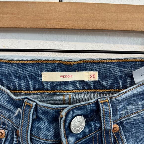 Levi's Wedgie Icon Fit High-Rise Skinny Denim Jeans Charleston Stroll Blue 25 - Picture 10 of 12